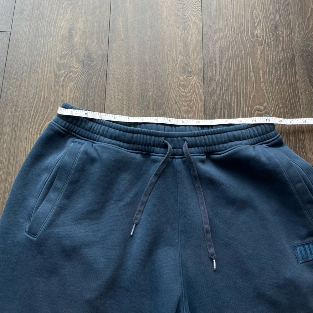 Puma Shorts - Picture 3 of 9